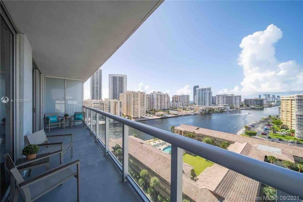 Beachwalk 1B-1B Apmt Amazing View 12A 哈兰代尔海滩 外观 照片