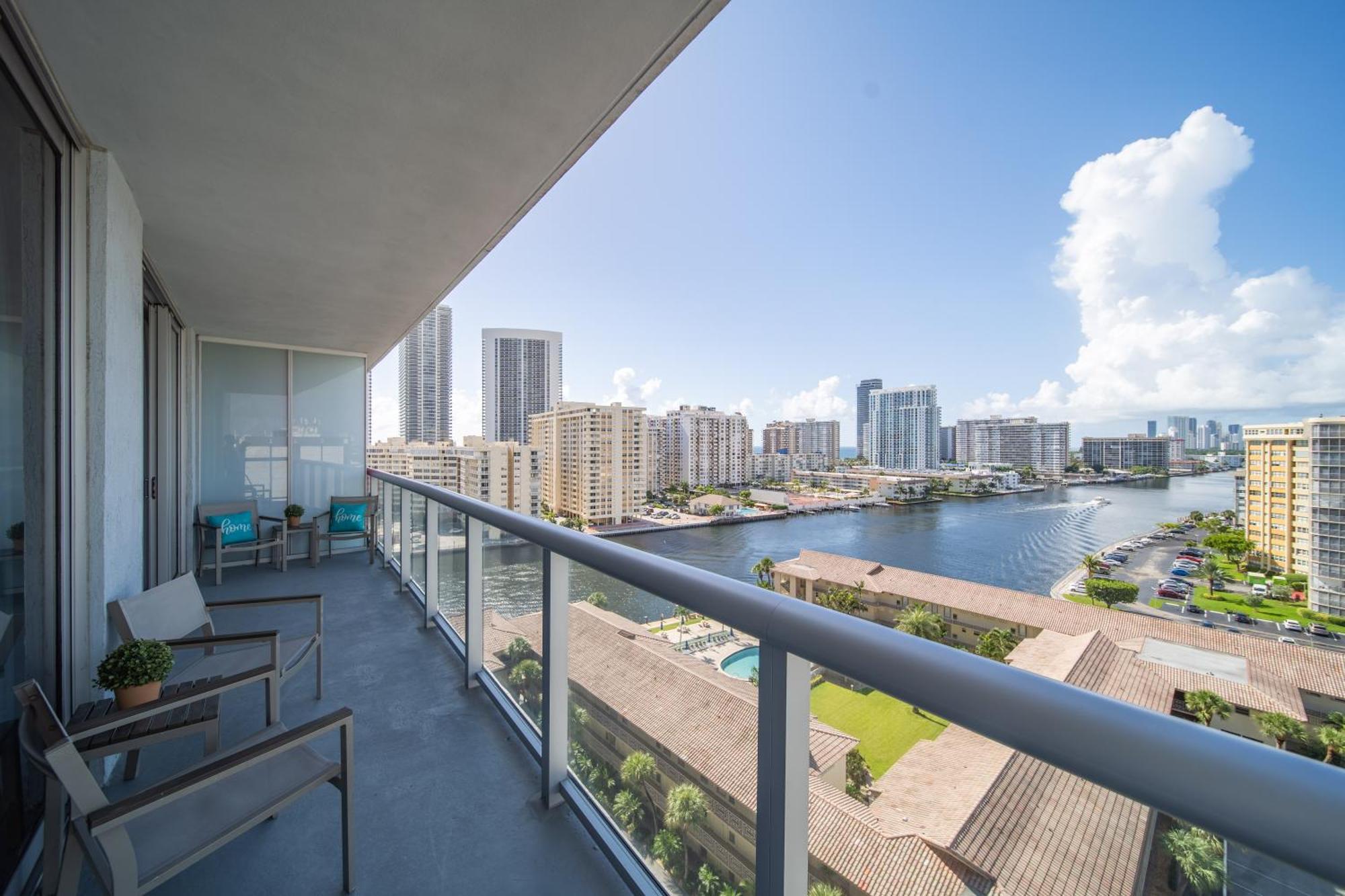 Beachwalk 1B-1B Apmt Amazing View 12A 哈兰代尔海滩 外观 照片